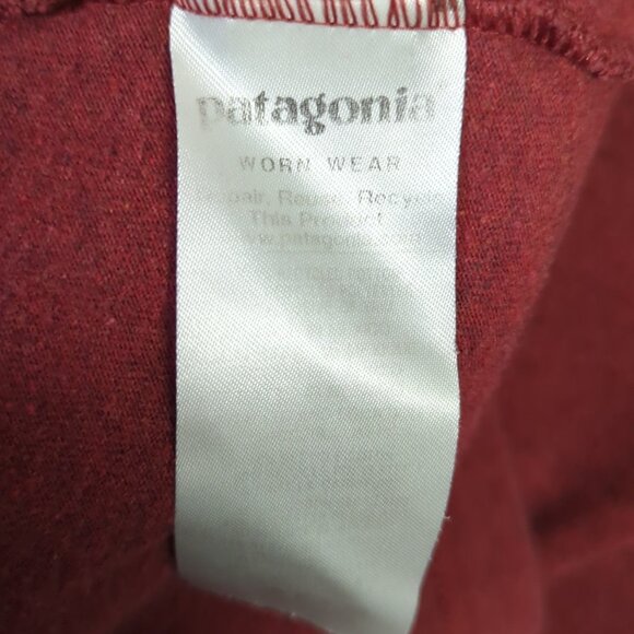 Patagonia T-Shirt Men's XL Red Responsibili-tee Regular Fit - Picture 12 of 15